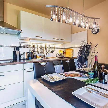 4 Sterne Mit 4 Schlafzimmern By Interhome