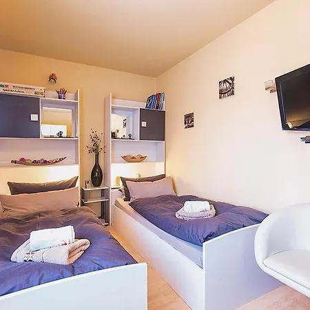 4 Sterne Mit 4 Schlafzimmern By Interhome *